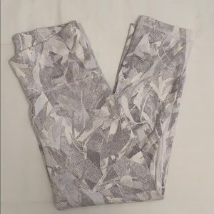 Lululemon midi leggings